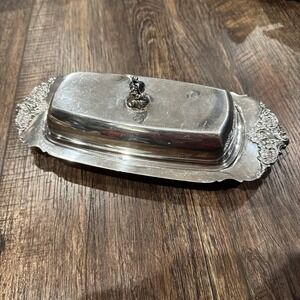 Lovely Wallace Baroque Butter Dish NO Glass Insert Silverplate #206 FLAW